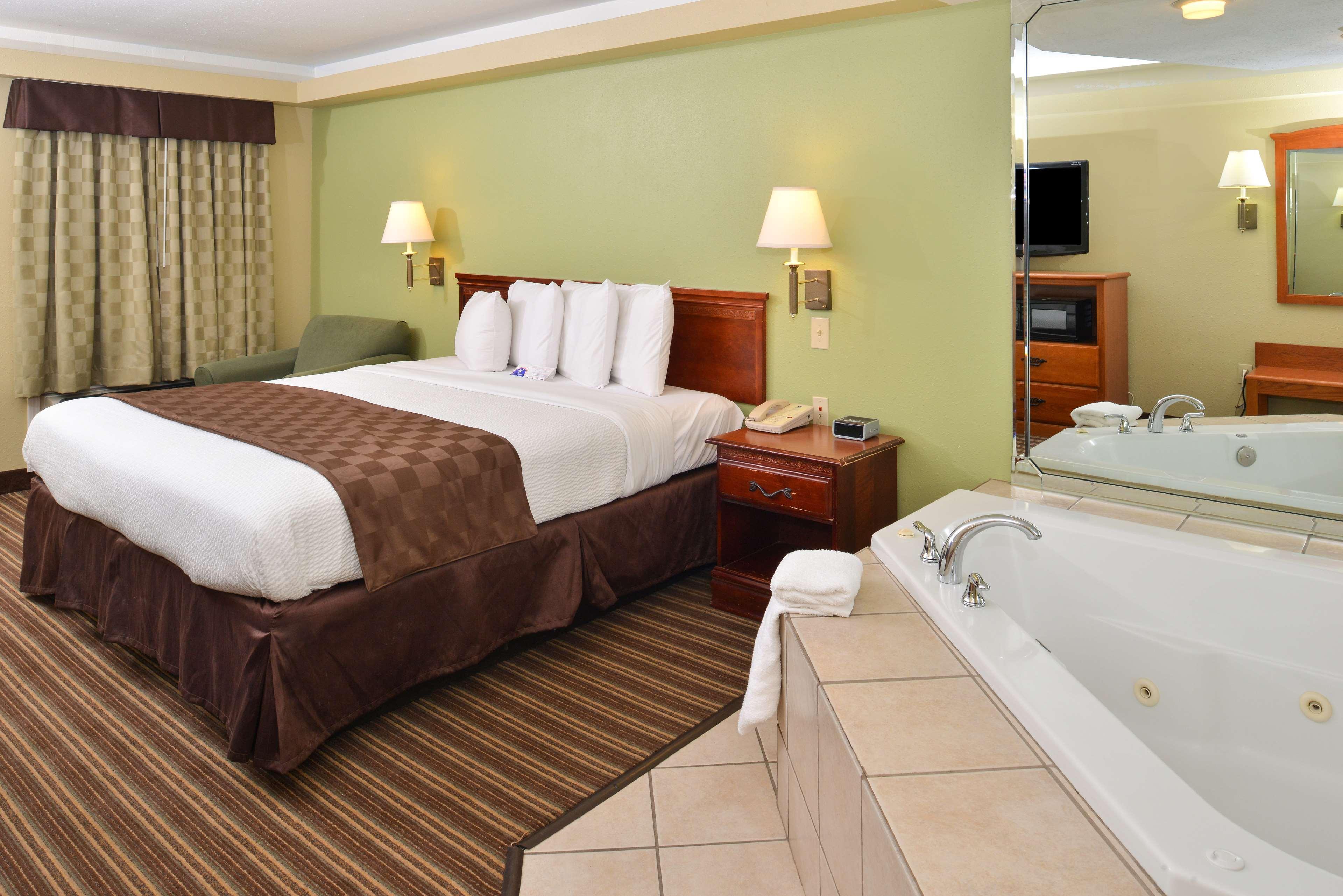 Americas Best Value Inn And Suites Little Rock Eksteriør bilde