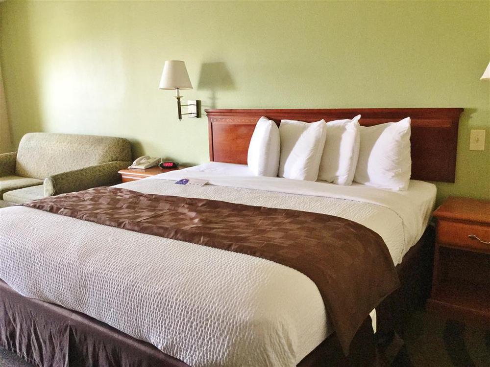 Americas Best Value Inn And Suites Little Rock Rom bilde